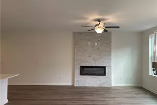 1226 Lucan Ln, Lawrenceville, GA 30043 - Photo 7