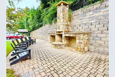 1817 Hislop Lane #7, Atlanta, GA 30345 - Photo 3
