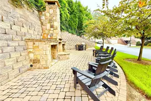 1817 Hislop Ln, Atlanta, GA 30345 - Photo 5