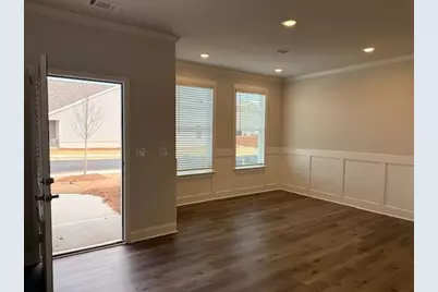 727 Kestrel Drive, Loganville, GA 30052 - Photo 5