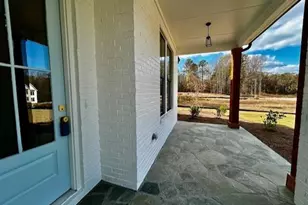 165 Chariot Ct, Jefferson, GA 30549 - Photo 5