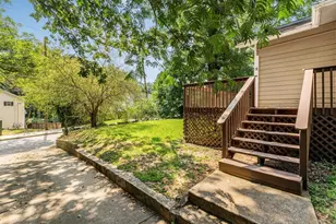 15 Johnson Rd NW, Atlanta, GA 30318 - Photo 5