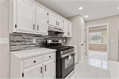 695 Josh Lane, Lawrenceville, GA 30045 - Photo 9