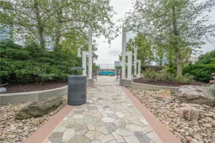 3324 Peachtree Rd NE, Atlanta, GA 30326 - Photo 39