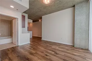 3324 Peachtree Rd NE, Atlanta, GA 30326 - Photo 21