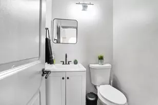 1020 Hampton Hill Ct, Lawrenceville, GA 30044 - Photo 11