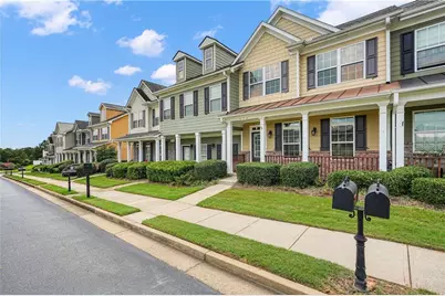 530 Georgia Way, Woodstock, GA 30188 - Photo 3