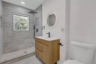 2401 Winshire Dr, Decatur, GA 30035 - Photo 7