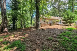484 Evergreen Dr, Forest Park, GA 30297 - Photo 23