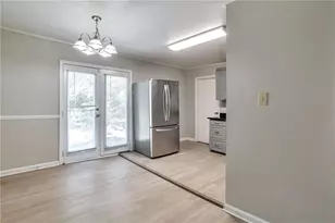 484 Evergreen Dr, Forest Park, GA 30297 - Photo 5