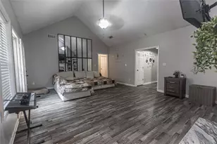 23 N Hampton Dr, White, GA 30184 - Photo 7