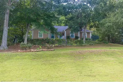 23 N Hampton Drive, White, GA 30184 - Photo 1