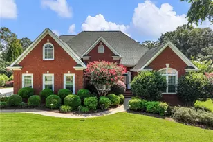 5757 Chateau Glen Dr, Hoschton, GA 30548 - Photo 1