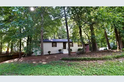 5521 E Wind Drive SW, Lilburn, GA 30047 - Photo 5