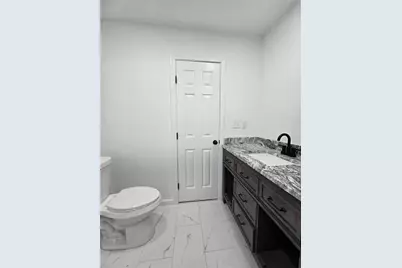 2499 Sylvan Road, East Point, GA 30344 - Photo 19