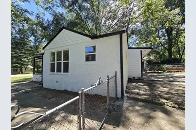 2499 Sylvan Road, East Point, GA 30344 - Photo 29