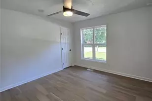 2499 Sylvan Rd, East Point, GA 30344 - Photo 21