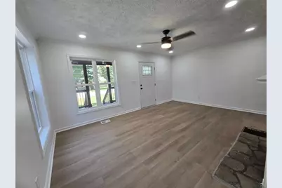 2499 Sylvan Road, East Point, GA 30344 - Photo 13