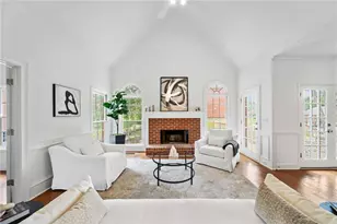 5961 Ranger Ct Rd, Peachtree Corners, GA 30092 - Photo 9