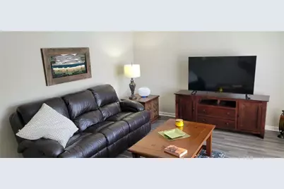 1819 Ashborough Circle SE #F, Marietta, GA 30067 - Photo 3