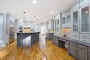 4040 Annecy Dr, Atlanta, GA 30331 - Photo 13