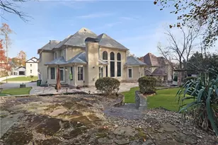 4040 Annecy Dr, Atlanta, GA 30331 - Photo 51