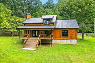 579 Twin Mountain Lake Cir, Talking Rock, GA 30175 - Photo 11