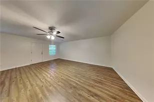 5135 Gable Ridge Way, Sugar Hill, GA 30518 - Photo 7