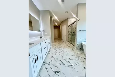 5618 Livesage Drive, Atlanta, GA 30349 - Photo 9