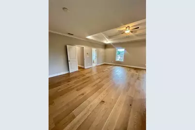 5618 Livesage Drive, Atlanta, GA 30349 - Photo 7