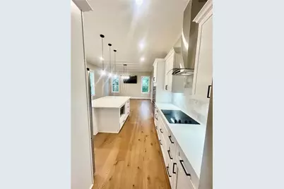 5618 Livesage Drive, Atlanta, GA 30349 - Photo 11