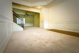 527 Pine Ln, Lawrenceville, GA 30043 - Photo 5