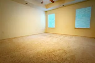 527 Pine Ln, Lawrenceville, GA 30043 - Photo 9