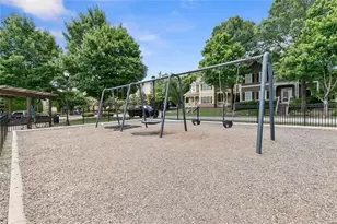 1954 Summit Trace Cir NW, Atlanta, GA 30318 - Photo 47