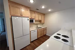 605 Candler St, Gainesville, GA 30501 - Photo 9