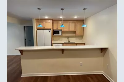 605 Candler Street #C-9, Gainesville, GA 30501 - Photo 5