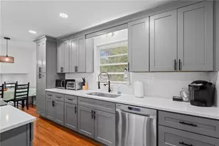 799 Pine Roc Dr, Stone Mountain, GA 30083 - Photo 9