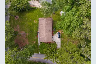 5207 Dixie Lake Road, Union City, GA 30291 - Photo 17