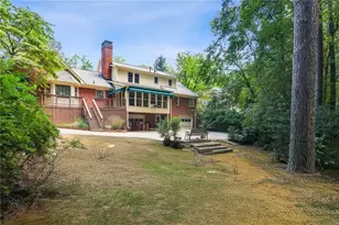 527 N St Marys Ln NW, Marietta, GA 30064 - Photo 31