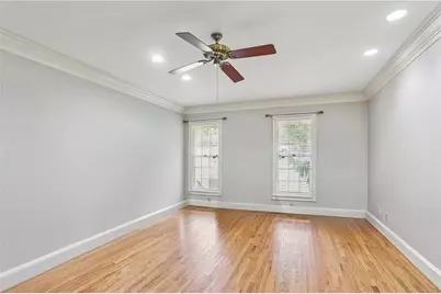 527 N Saint Marys Lane NW, Marietta, GA 30064 - Photo 17