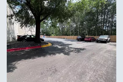 7855 Roswell Road, Atlanta, GA 30350 - Photo 3