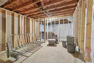 1418 Winchester Trail, Riverdale, GA 30296 - Photo 31