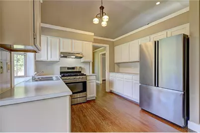 2006 Hawthorne Way, Woodstock, GA 30189 - Photo 13