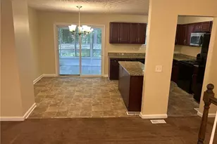 1214 Mannbrook Dr, Stone Mountain, GA 30083 - Photo 3