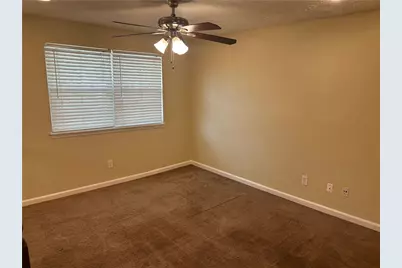 1214 Mannbrook Drive, Stone Mountain, GA 30083 - Photo 5