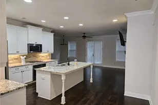 3920 Glenview Club Ln, Duluth, GA 30097 - Photo 7