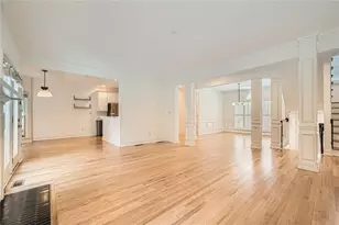 2426 Vivian Cir, Decatur, GA 30030 - Photo 7