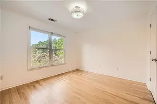 2426 Vivian Cir, Decatur, GA 30030 - Photo 21