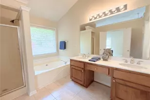 535 Suwanee E Dr, Lawrenceville, GA 30043 - Photo 15