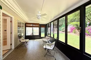 535 Suwanee E Dr, Lawrenceville, GA 30043 - Photo 11